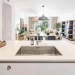 Apartment Lme3bb - Modern Flat With A Stunning 50 M² Terrace *