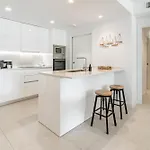 Lme3bb - Modern Flat With A Stunning 50 M² Terrace Apartment