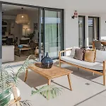 Lme3bb - Modern Flat With A Stunning 50 M² Terrace