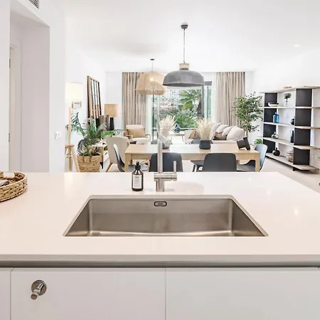 דירה Lme3bb - Modern Flat With A Stunning 50 M² Terrace *