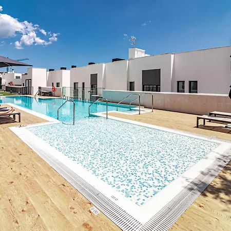 Lme3bb - Modern Flat With A Stunning 50 M² Terrace דירה